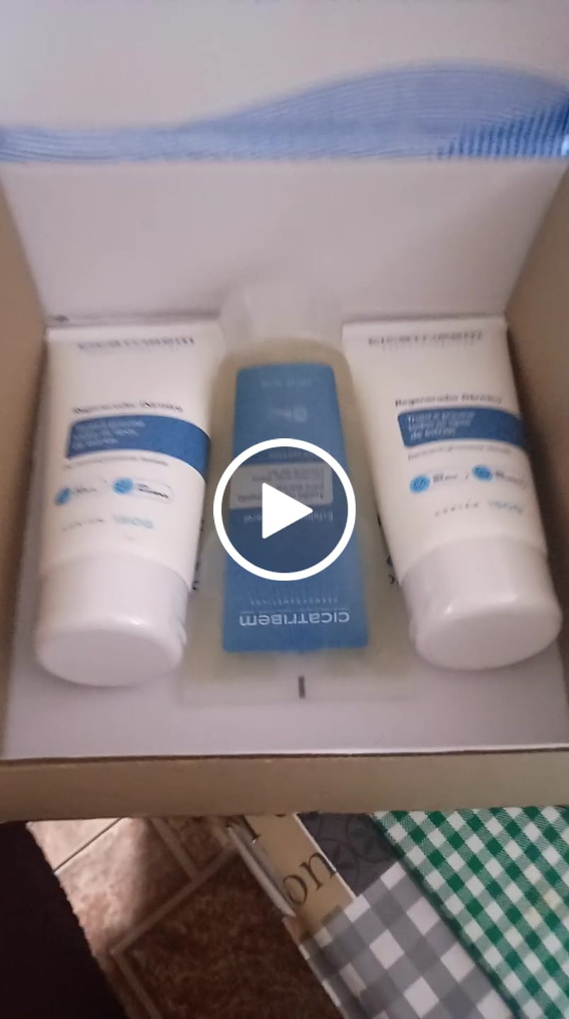 Customer video review of Esfoliante Corporal - Tratamento para estrias